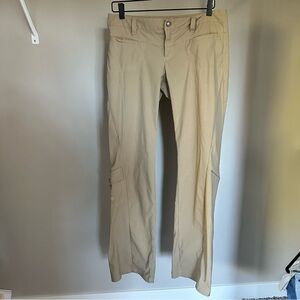 Athleta Low Rise Dipper Pants 8T
